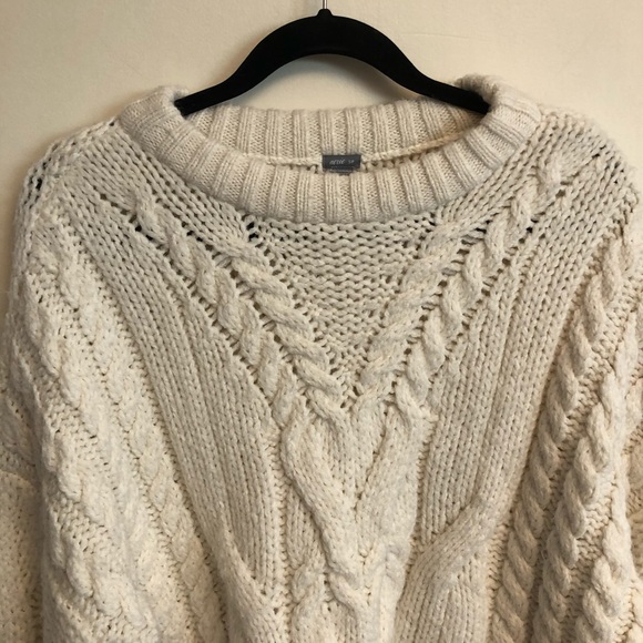 Aerie knit sweater - Picture 2 of 2